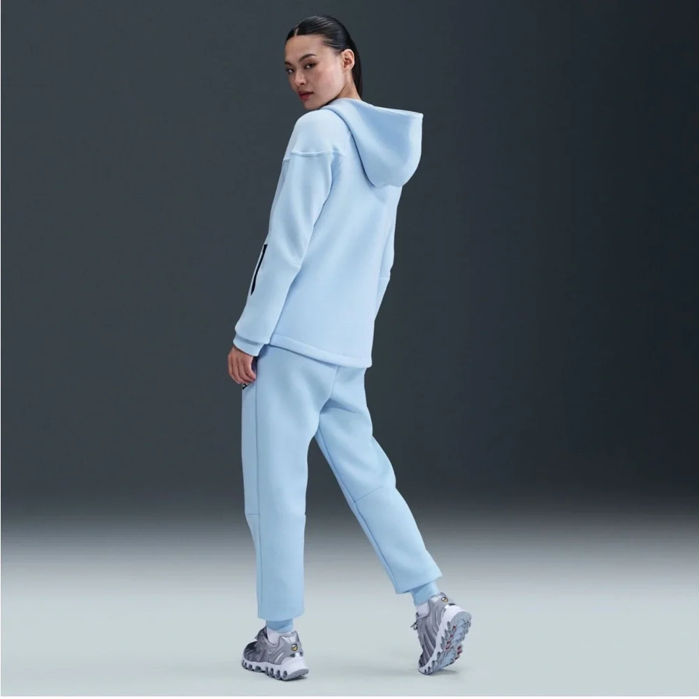 NWT Women's Nike SPTCAS Sportswear Tech Fleece Windrunner Full Zip Hoodie XS - Picture 4 of 10